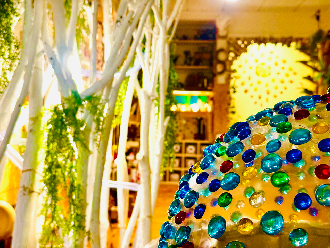 ̃AgGłȂ悤ȊԐڏƖƋԂ̖y݂B