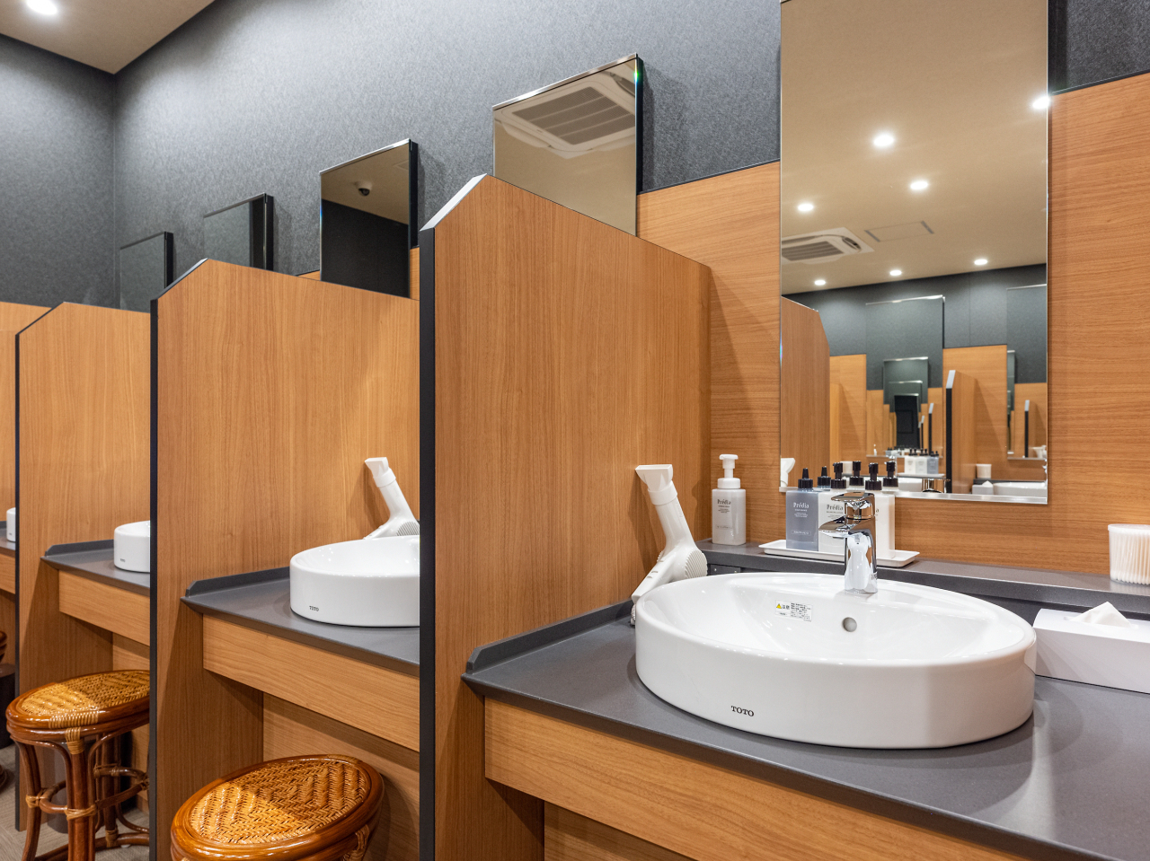  LxȃAjeBpӁB ԂŋCyɂق܂B