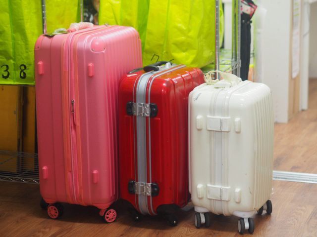 スーツケースのお預かりも何個でも無料です!