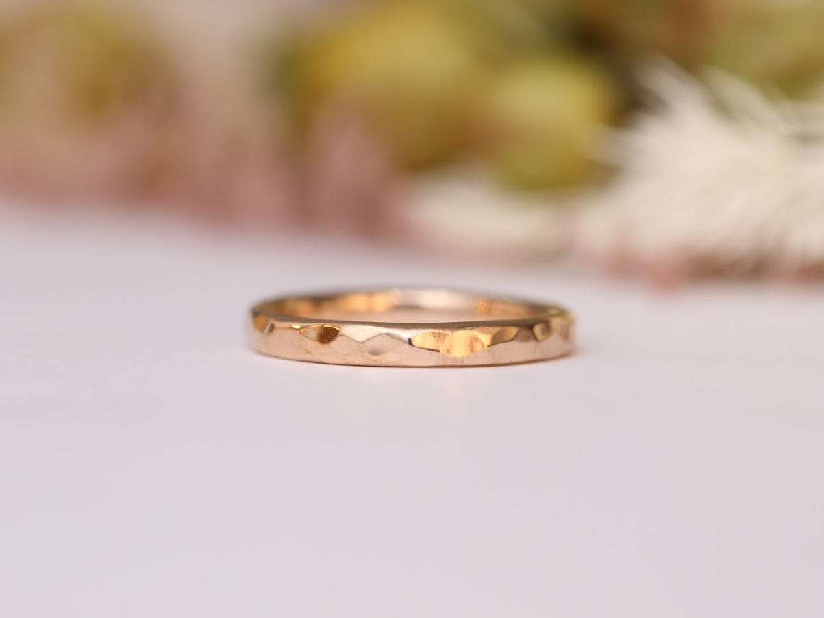 可愛らしい色味のK18ピンクゴールド!