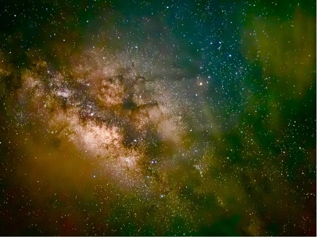 圧巻の天の川!酔いしれること間違いなし♪流れ星を探そう!