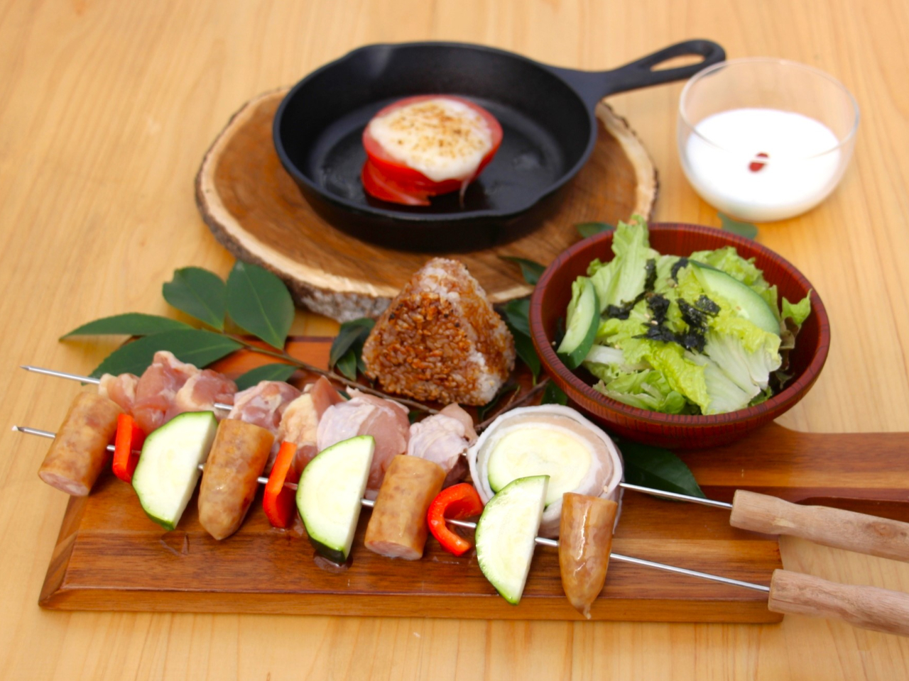 ソフトドリンク飲み放題付の【1コース】のBBQセット内容。これをベースに店舗でお好きな食材を選んでご購入いただくのがおススメです。