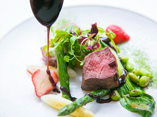 C̍ꋍXe[L͊ĂƂ̑QI