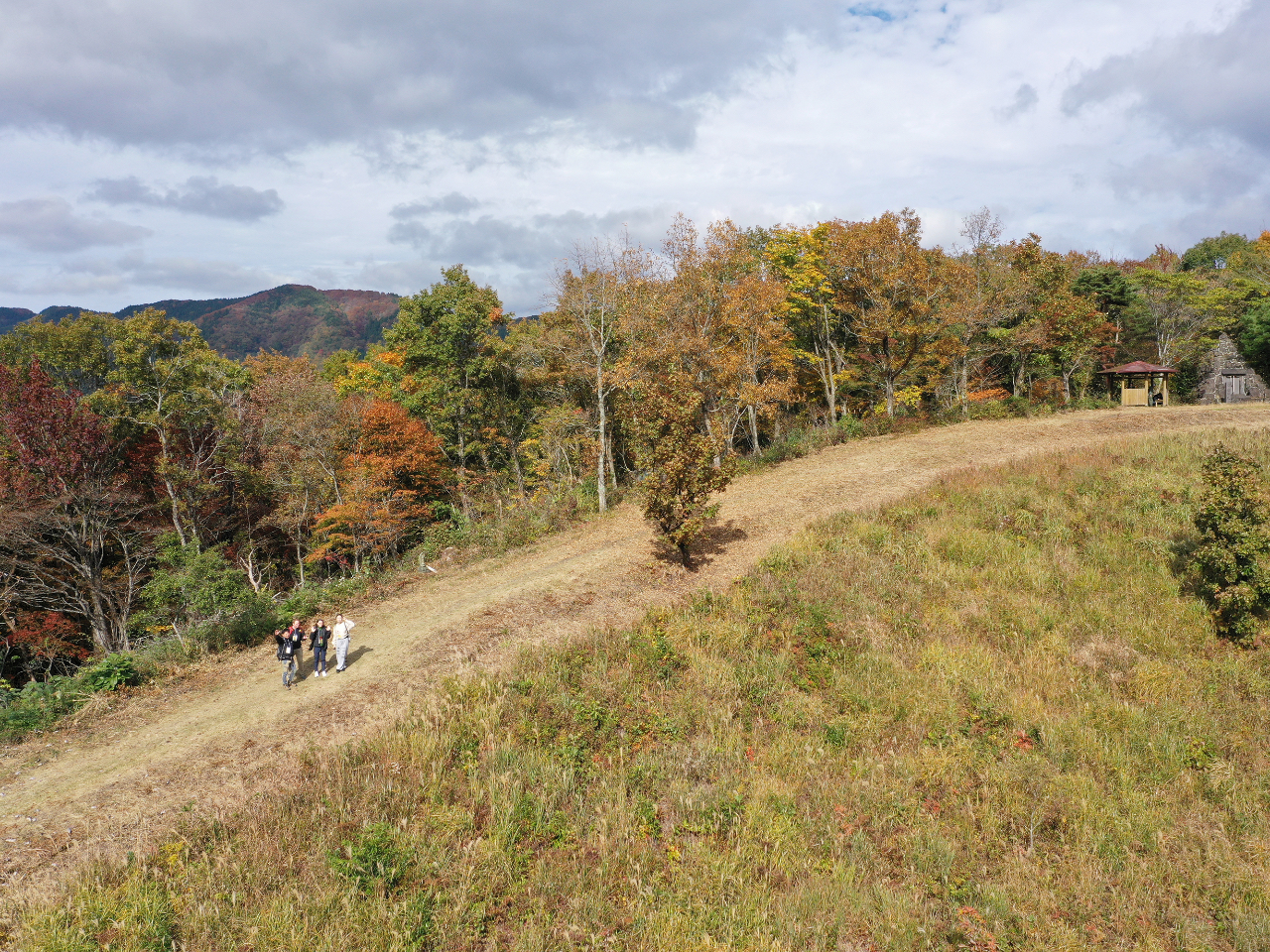 ���Ό����������ΎR�u�_��R�v�B