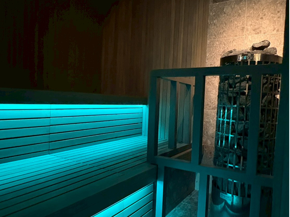 VIP���[���@�T�E�i��