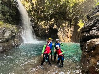 暑い時期だからこそ、家族みんなでドキドキ&ひんやり体験!!