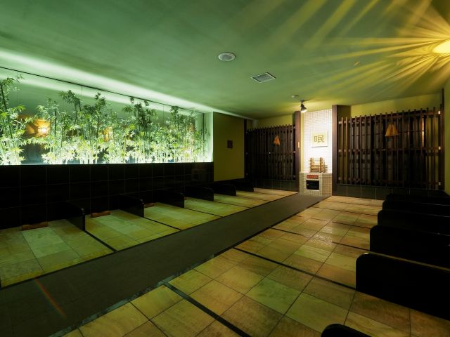 【岩盤温熱處 笹蒸房|「眠の癒」(薬宝玉石)】薬宝玉石は、代謝機能の促進・体内への酸素補給の増加、不眠症等に効果があると言われております。