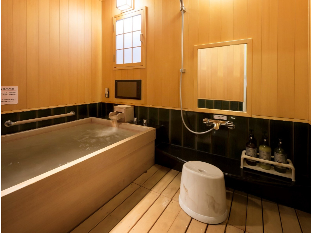 yƑCilHY_Cjz݂ꂽݐؕCŁA܂ɋCƂȂAȂqlł̂тƂ߂܂Biv\EʓrLj