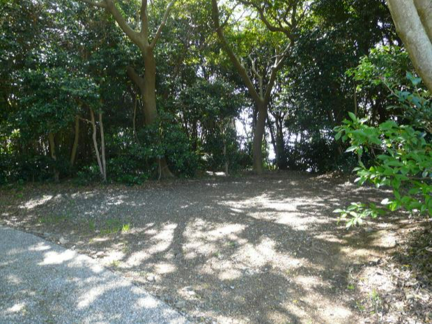 �g���G���A