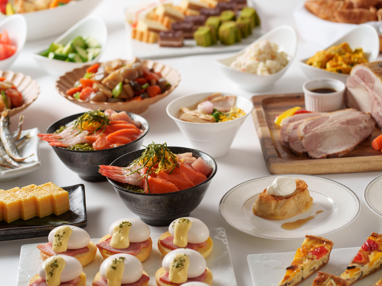 【朝食ブッフェ】時間無制限で函館の新鮮な食材・本格料理を楽しめる♪月代わりメニュ...