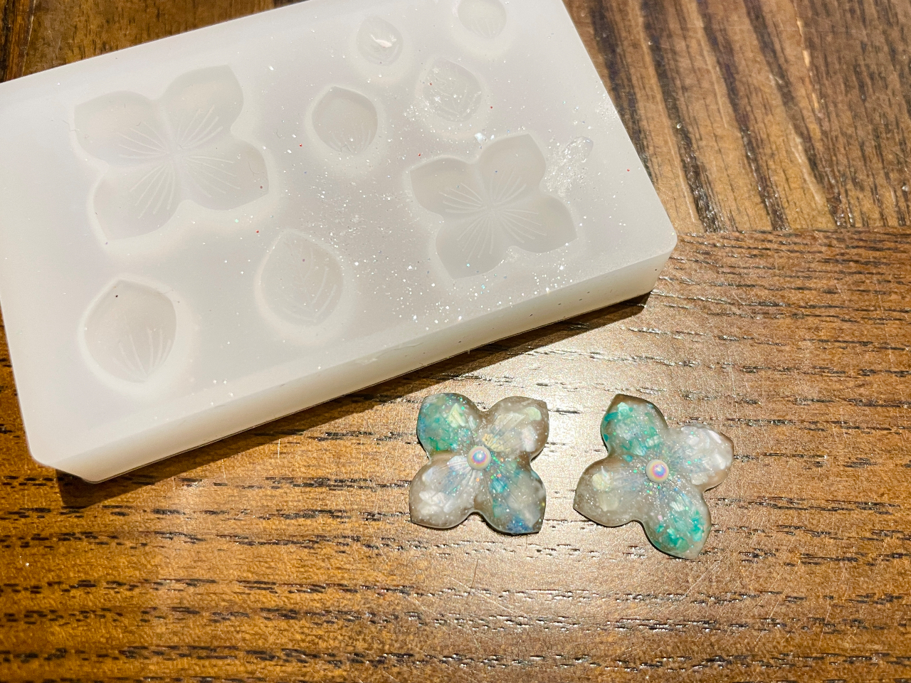 ^񂲗pӂĂ܂Bʐ^͎zԂłB