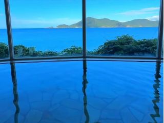 \悠久の湯/オーシャンビュー展望大浴場/黄波戸温泉は、美肌の湯として知られる静かな秘湯。海を眺めながらまったりと♪
