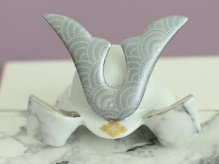 ポーセラーツで世界に一つのオリジナル陶器の兜 金彩プラス