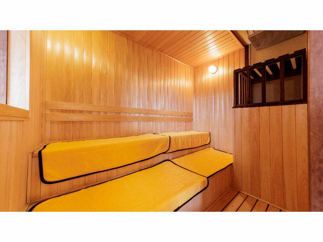 こちらが、サウナ(檜風呂大浴場「朝の湯」内)です♪