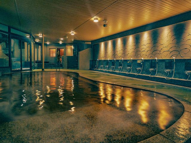 こちらが、大浴場「紅梅」(男女入替制)です♪