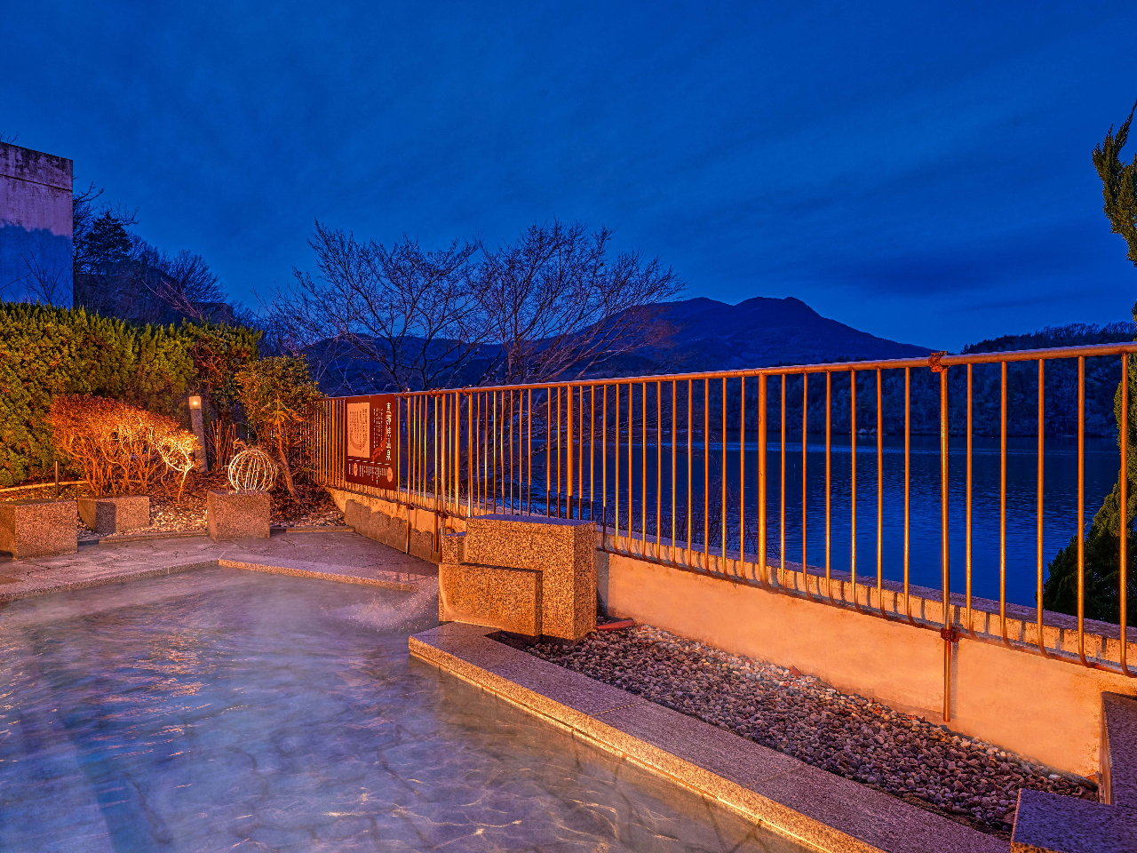 �����炪�A�I�V���C�i�j���j�ł���