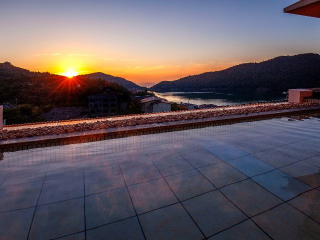 こちらが、パノラマビューの展望露天風呂(男性)です♪