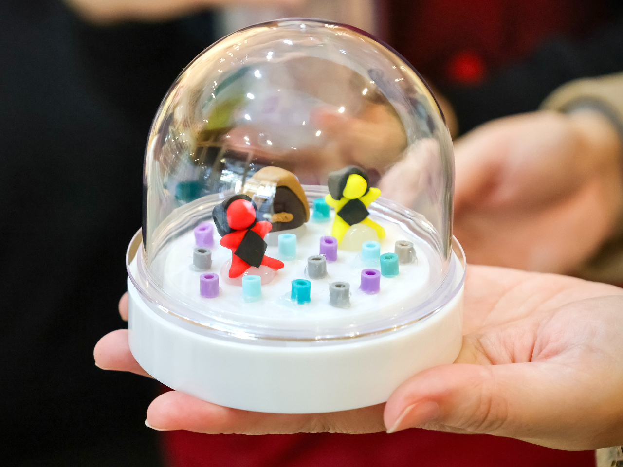 ���E�Ɉ�̐�̐��E�Ɂ�