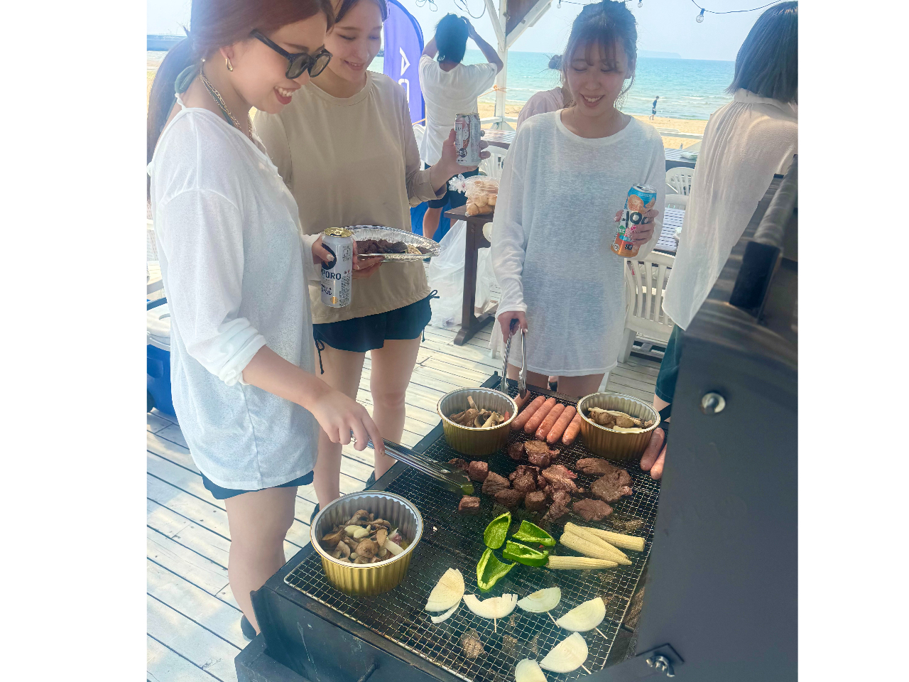 �c�̗l�p�ɑ�^BBQ�䊮��