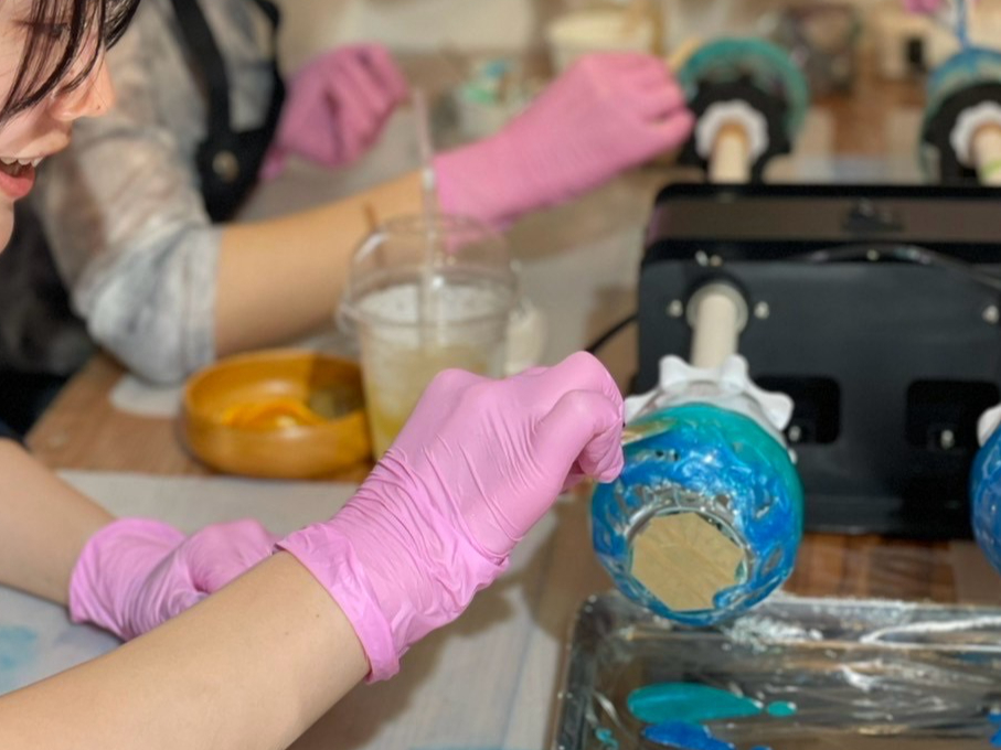 D݂̐FŐE1̃IWiił܂