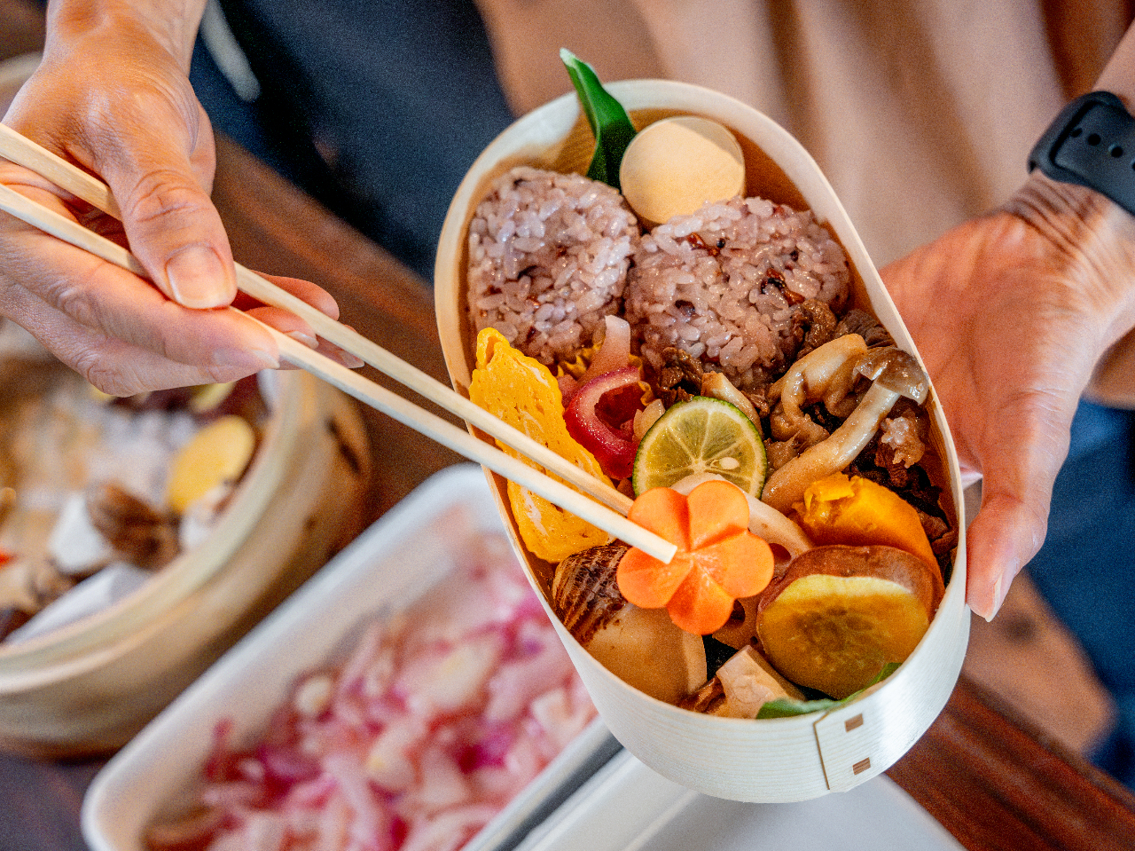 古民家で地元食材をつかったお弁当作り＆赤目四十八滝ハイキング！1組