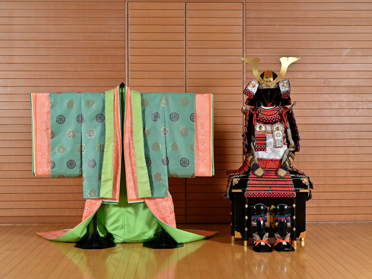 十二単で平安貴族気分♪甲冑を着て武士体験!