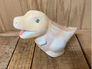 お絵描き貯金箱 好きな色で自由に塗って、自分好みの貯金箱を完成してね