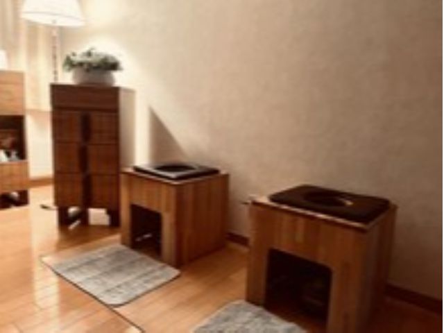 北海道産よもぎ・ハーブ・アロマの3つの効果を取り入れた『よもぎ蒸し』は大変好評です。サロンに入った瞬間から良い香りで癒されます