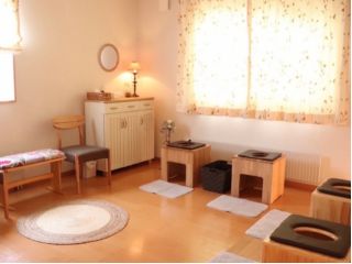 個室貸切プランはよもぎ蒸しを2〜4名様ご一緒にご利用いただけます