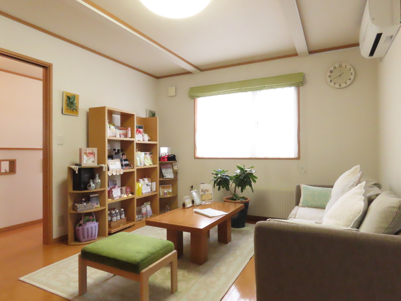 �܂��͂����X��̃J�E���Z�����O�ő̒������������Ȃ���A����������ɂ��Ă��ē������Ă��������܂�