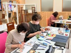 小牧幸座の様子