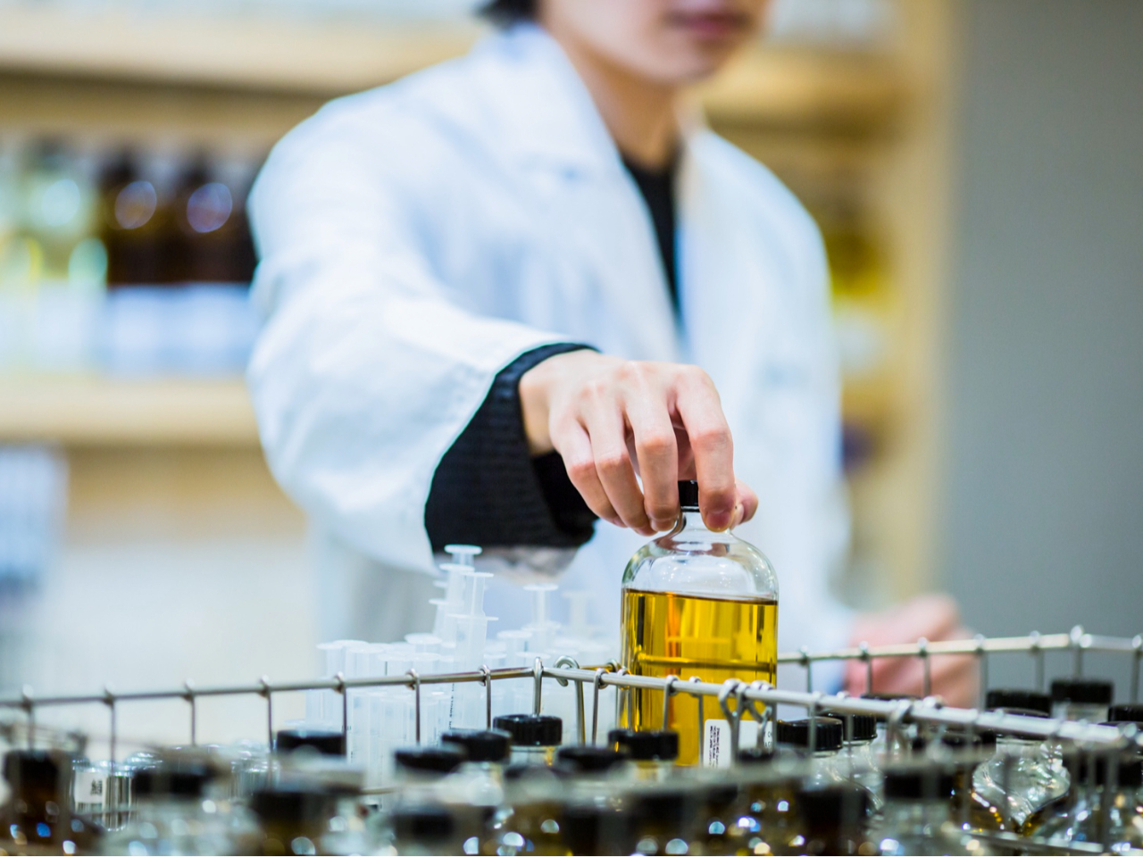 oLxȃtOXAhoCU[D݂𒚔JɃqAOB ꑮŃAhoCXz̍ꏏɍグĂ܂B