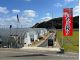 施設の外観です!案内も出しています♪