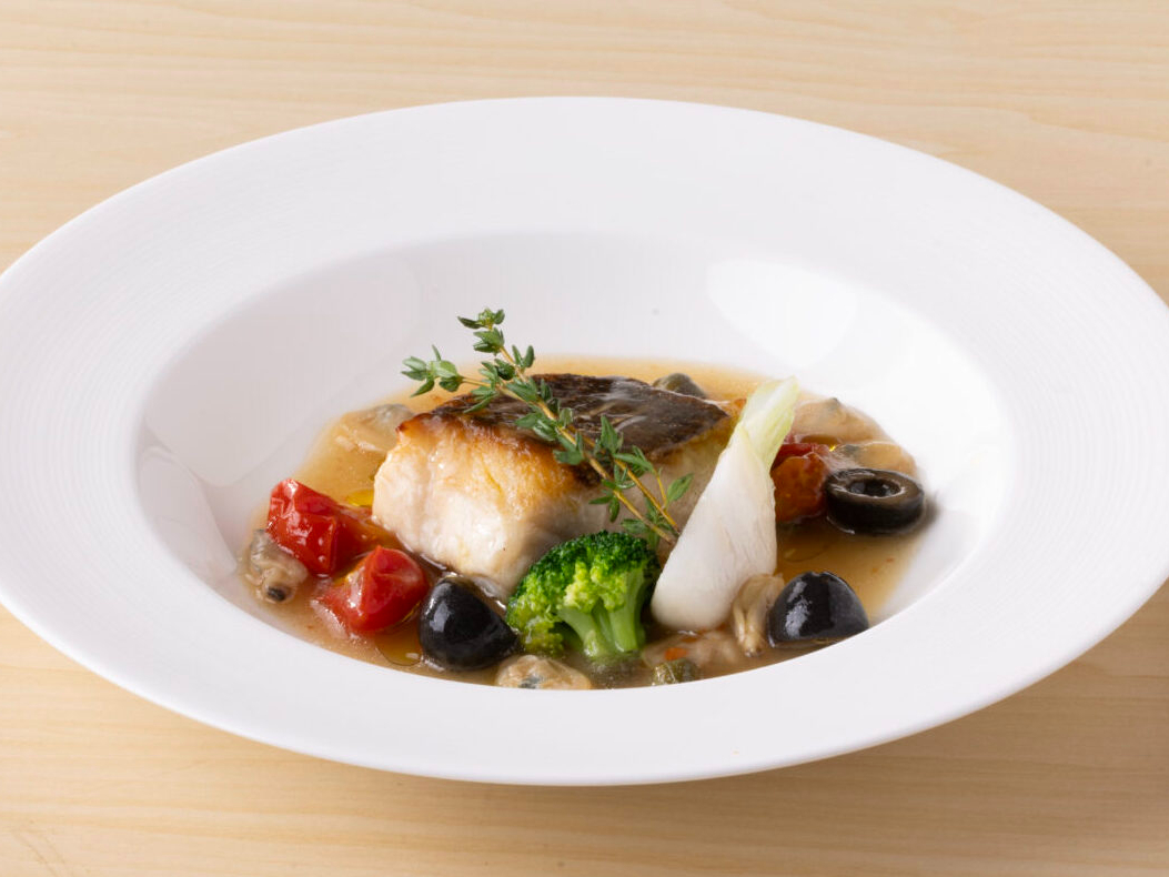 ���˓��Y�^��̃A�N�A�p�b�c�A