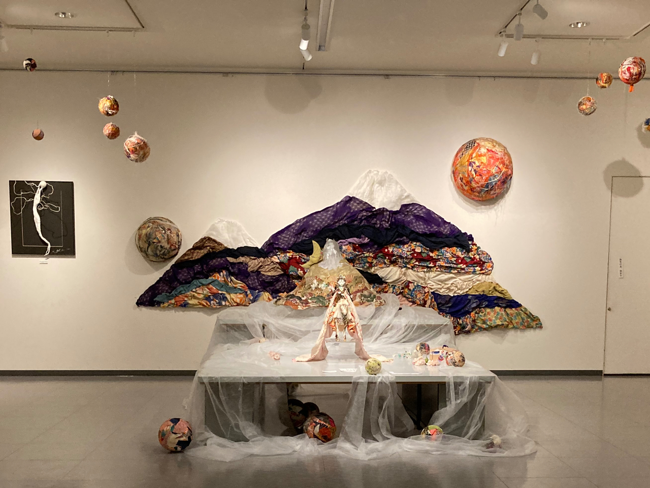 Ém^P̐XM[WIxmR؉ԔVJPƋɁIIJtȋʑ召lXgꂽW̗lq