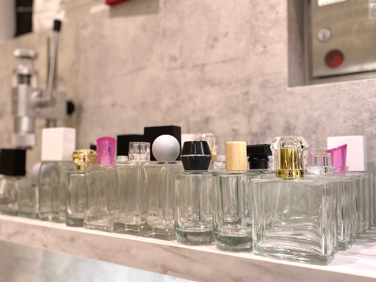 ����ނ̃{�g���ƃL���b�v�ł��p�ӂ��Ă���܂���݌ɂ������Ȃ莟��I���̕����������܂��̂ł������������B