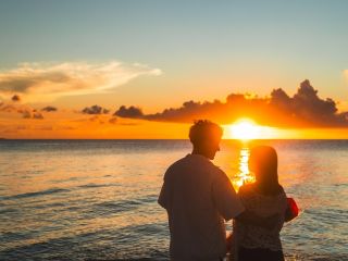 1組貸切サンセット。海の上で夕日を独り占め。