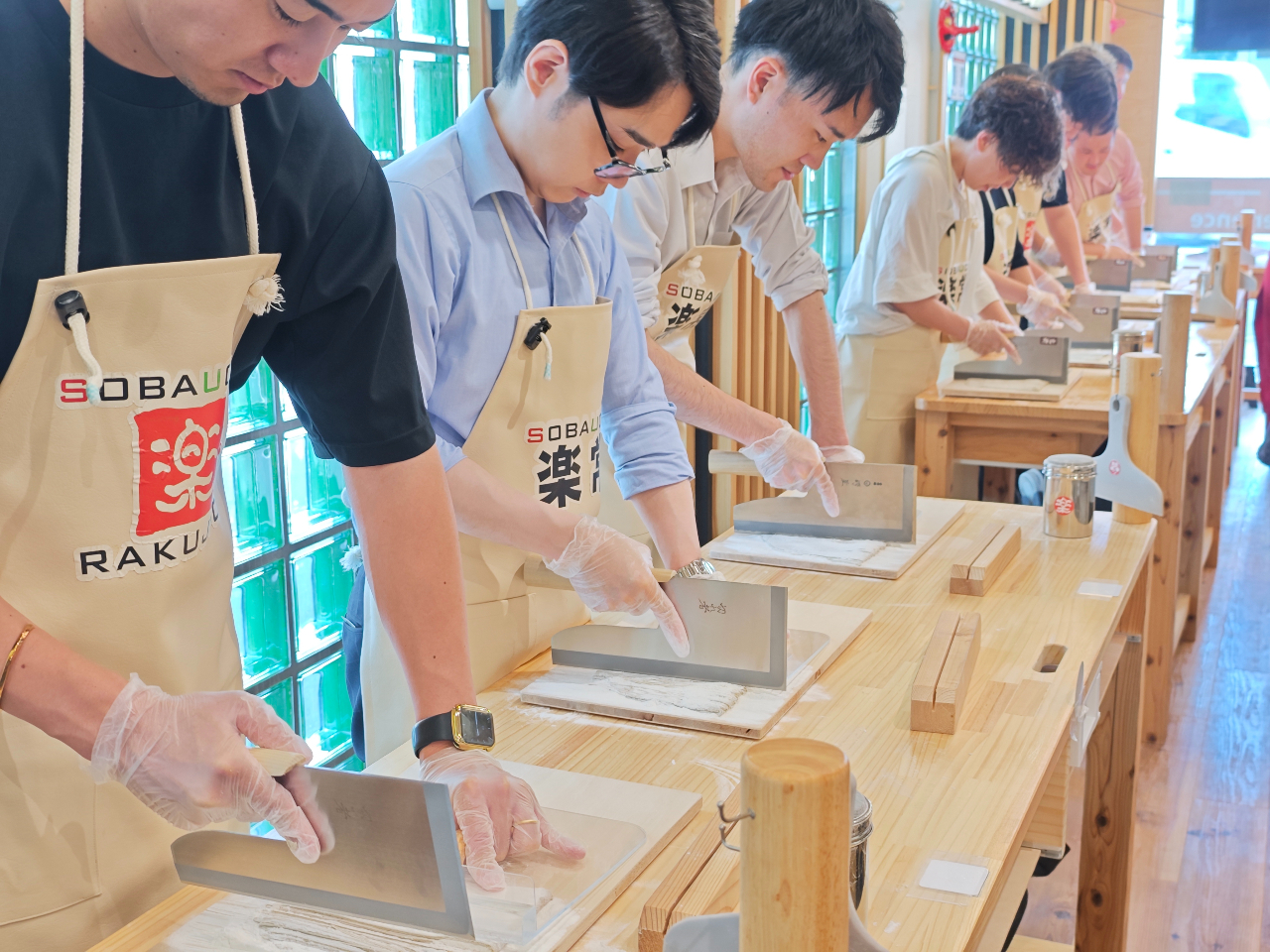 ő30܂łꊇ̌\ȃXy[XB8܈ȏ̏ꍇ́u`[rfBOvvŏ܂B