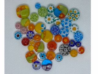 ベネチアンガラスで様々な模様をデザイン