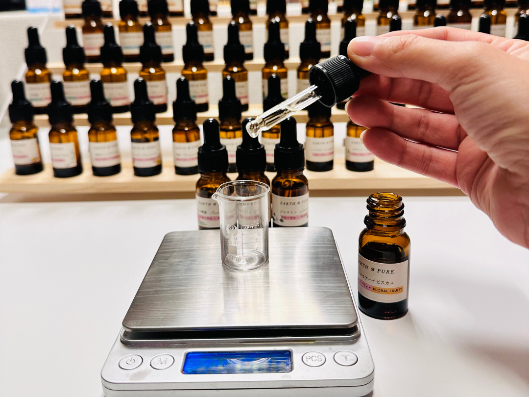 好みの香りを探す調香体験