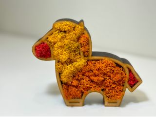 ひのえうまをイメージしたカラーです