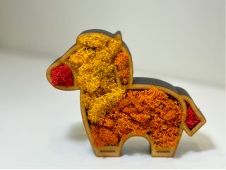 丙午のカラーイメージ。右向き・左向きお選びいただけます