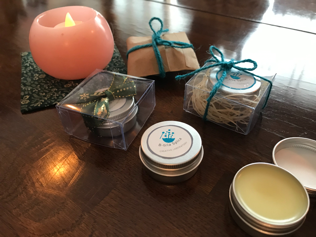 【一番人気!自然の恵みで癒しを実感!リピーター多数】全身の保湿に使えるみつろうク...