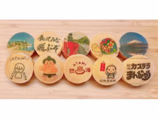 お好きなイラストやお写真でオリジナルまんじゅうを作れます♪旅のお土産にもどうぞ!