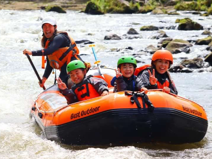【北海道/ニセコ/ラフティング】1組1艇。写真データプレゼント♪最大3組だけの贅...