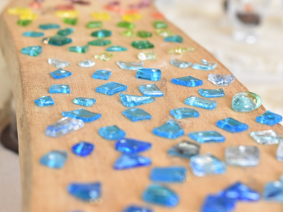 KX̃JP͐FƂǂ DݐFE`EfUC̃KXIт܂B