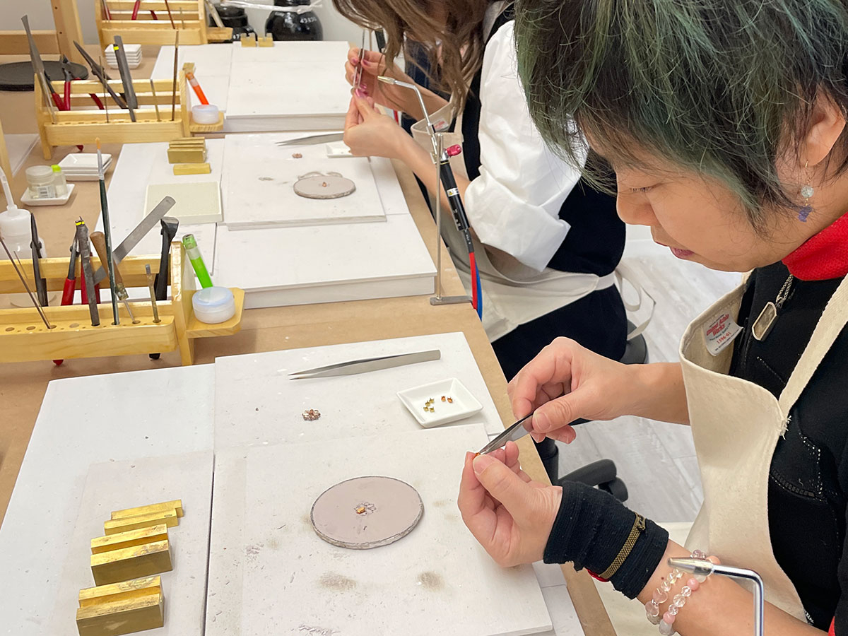 񂹕ƌĂ΂D̏ɁA{ƂȂ^Ɠ悤Ƀp[cׂu悹vƁBiʐ^͈Ⴄۑ̊񂹍Ƃłj