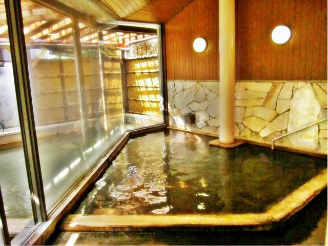 大浴場「山ぶどう」