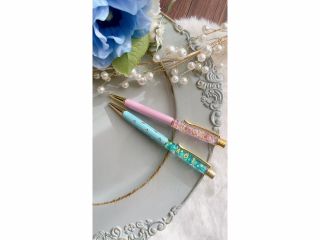 Amitieオリジナル加工花材でつくる特別なオリジナルハーバリウムボールペン