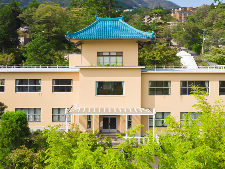 pق͔̒ōłĵpقƂďa27NɊJفA lG܁X̌iςy߂pقƂȂĂ܂B݂Ȃ܂łЂz